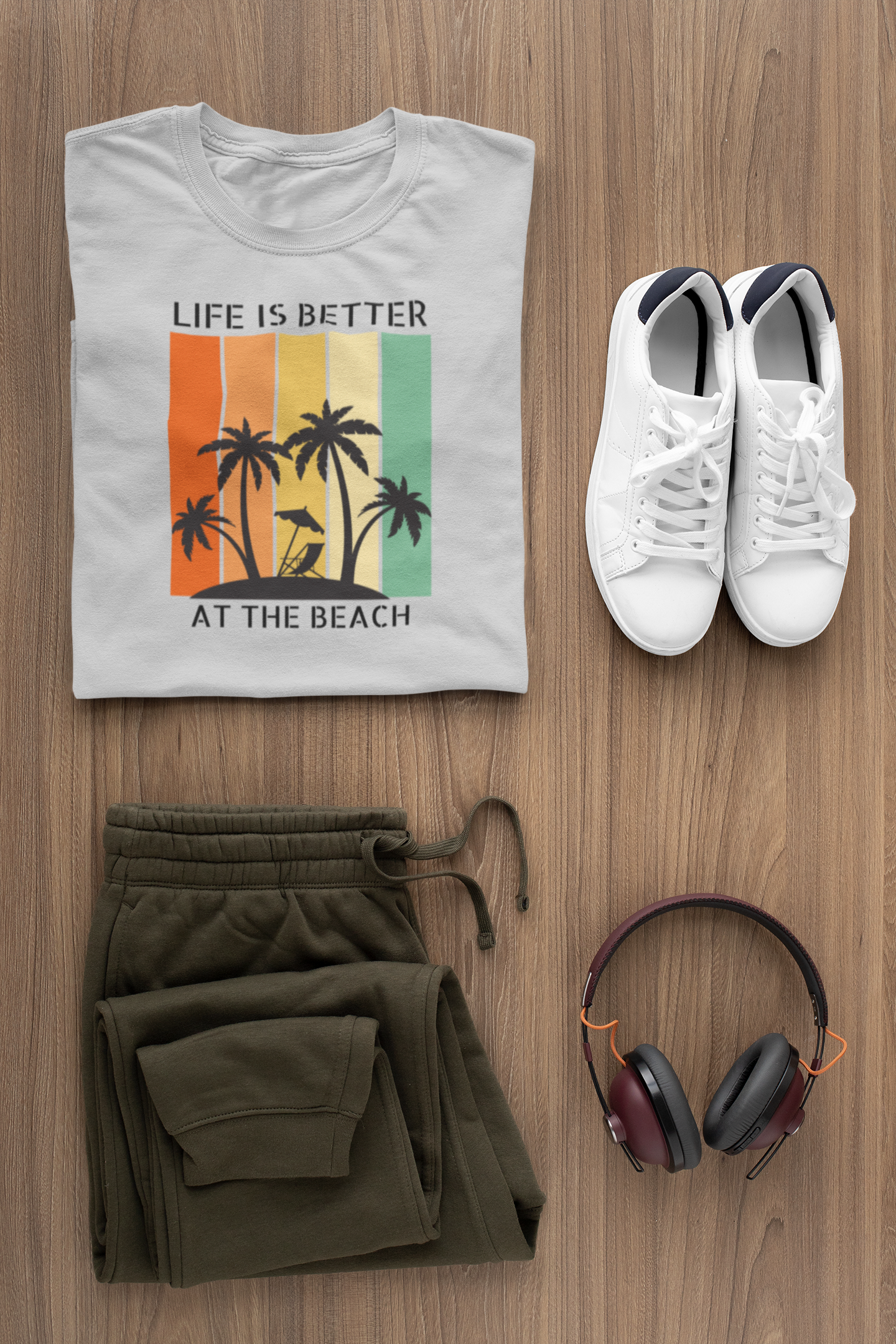 Size Large Gildan Cotton Travel Inspire "Life Is Better at the Beach, Vintage Design Womenswear Casual Top